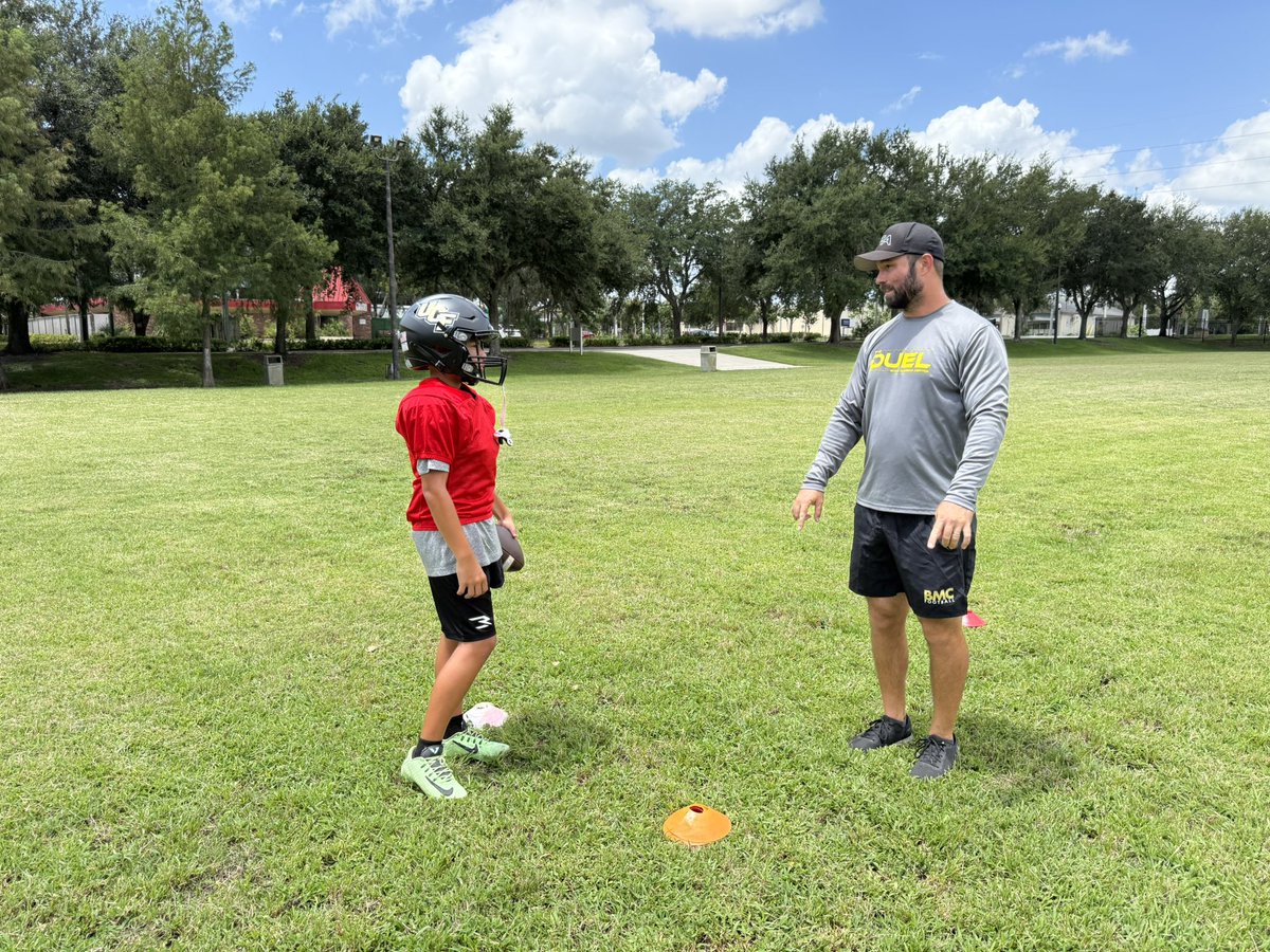 miles_flash's tweet image. Gotta keep pushing. Every day, get better!! Getting game ready!! Thank’s @qbslack12 @NFA_Coach @lions_popwarner