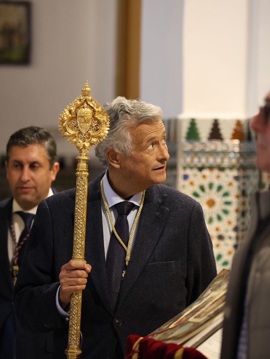 aceituneros_utr's tweet photo. Nos unimos al profundo pesar de nuestros hermanos de la @HermandadPaz tras el fallecimiento de D. Manuel Recio Gallardo, Hermano Mayor de esta querida corporación.

Que María Santísima de la Paz la acoja en su seno. 

#aceitunerosdeutrera https://t.co/ugQ3TRSC0l
