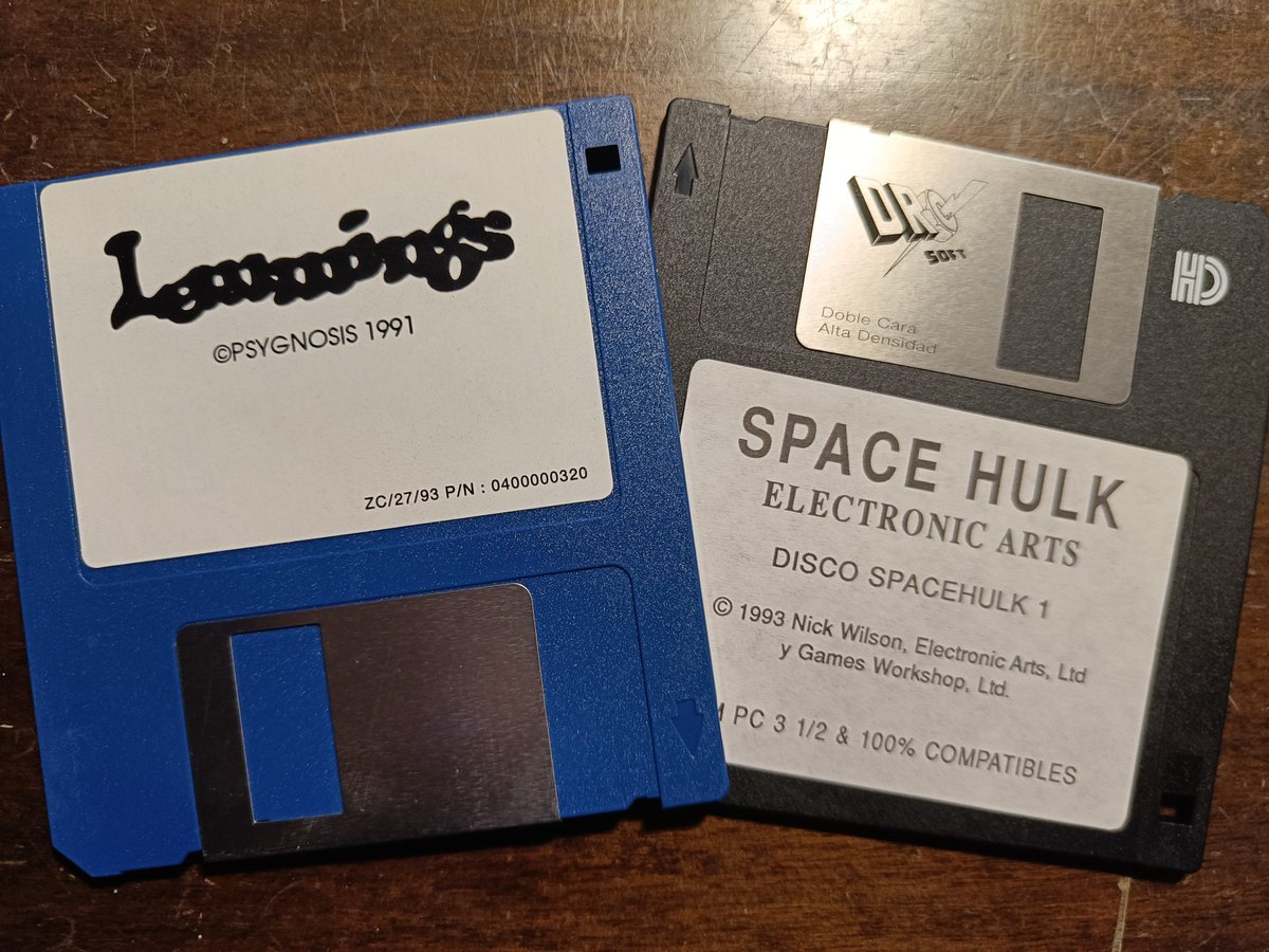 PointPixelAdv's tweet image. These are the things you find when you open drawers in your parents' house that haven't been opened in decades.
