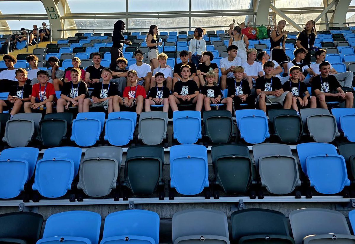 STFCfoundation's tweet image. Final Day Gothia Highlights 🇸🇪
After wrapping up a great presentation, the boys soaked up some local culture with a scenic boat tour around the city! 🚤
We then headed to the Gamla Ullevi and SKF Arena to catch the thrilling Boys 14 & 17 finals – some incredible talent on…