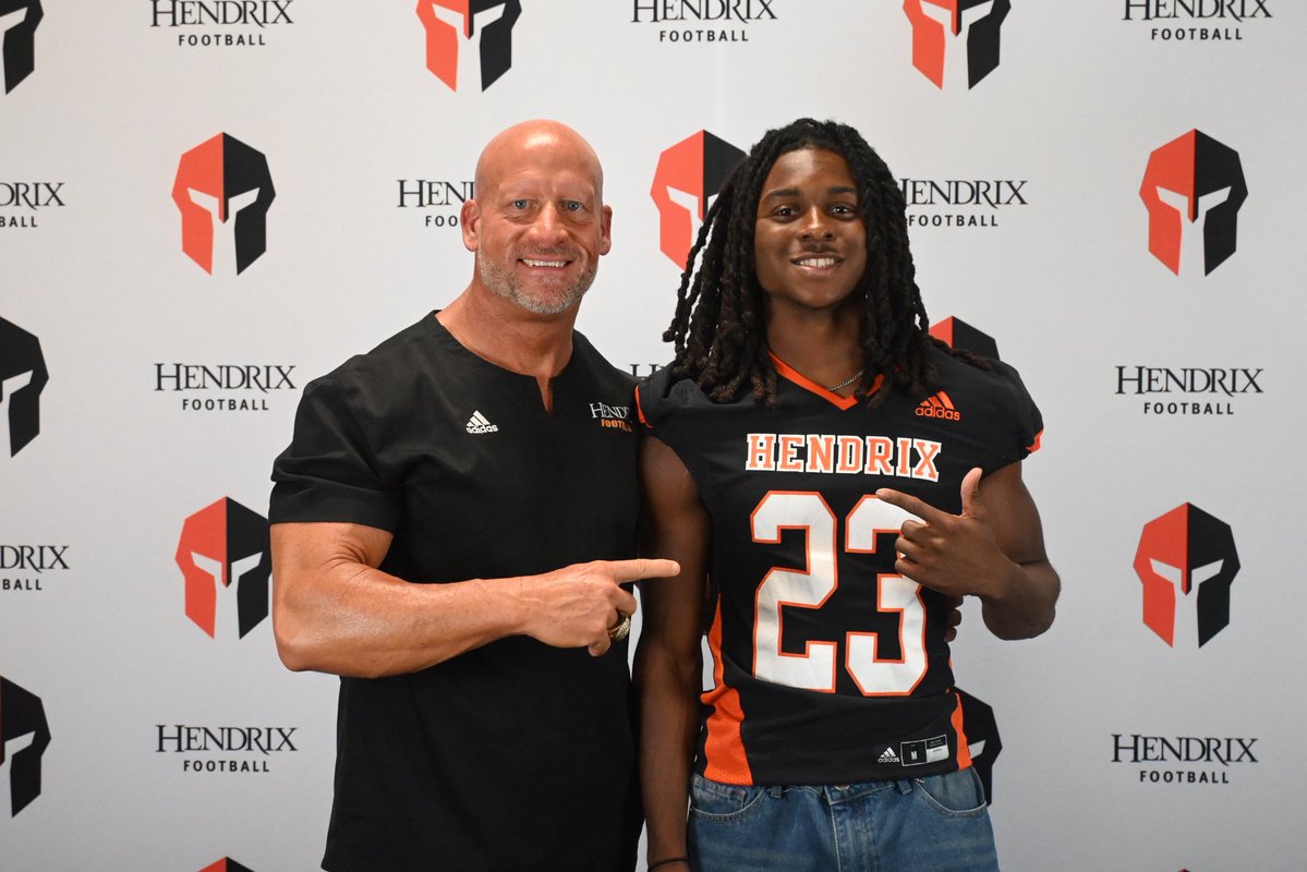 JosiahT2026's tweet image. After a great Official Visit I am blessed to receive a offer from @HendrixFootball!
@RussHeidiSLC
@CoachSchultz_DC
@4_Strong
@PCHSfriscoFB