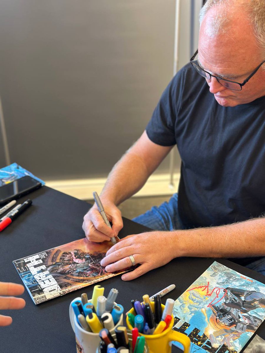 badideahello's tweet image. The PLANET DEATH Signing Tour has begun! Head over to @GAppleComics to get your copy of PLANET DEATH #1 signed by Derek Kolstad and Shahin Chandrasoma!
