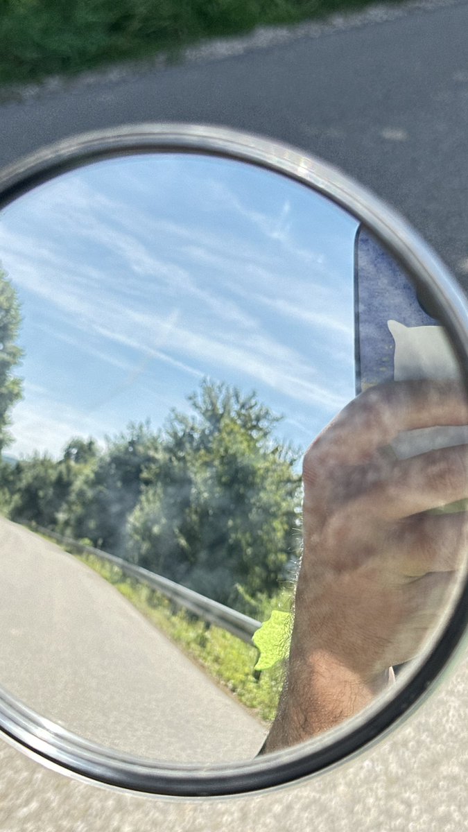 Where is the fella?
Oh yeah #Duesselflow check it out