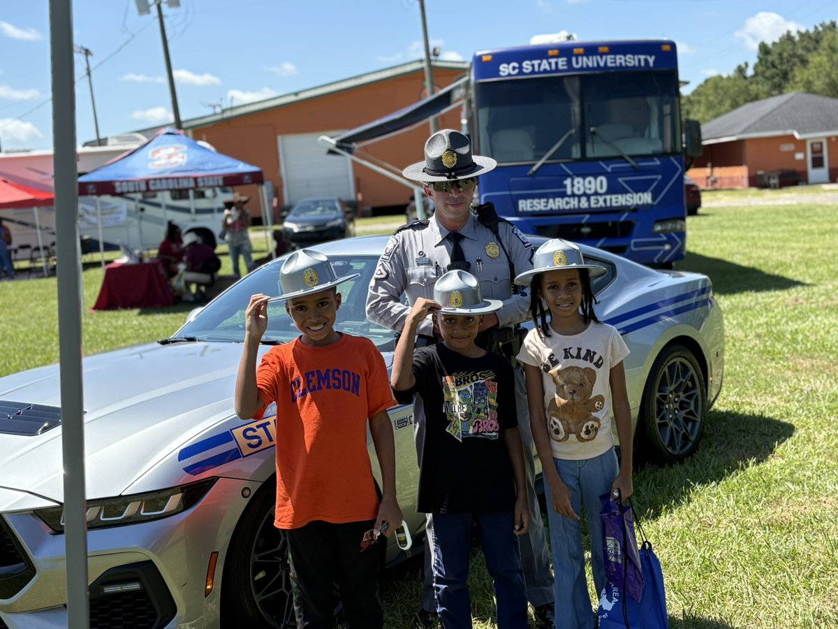 SCHP_Troop7's tweet image. What a great time we had at the Annual Day of Hope honoring Representative Gilda Cobb-Hunter ! We also found a couple of Troopers in the bunch !