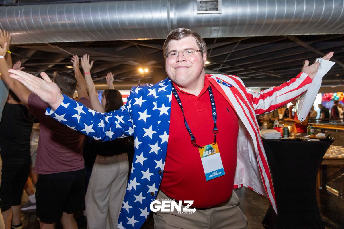 TPACoalitions's tweet image. It’s been a week since The Palm Trees and Principles Social lit up Tampa 🌴🔥 and we’re still not over it.
Hosted by @TPAction_ Gen-Z Coalition, the event brought together hundreds of young patriots who aren’t waiting for change, they’re making it!
Gen Z helped saved this…