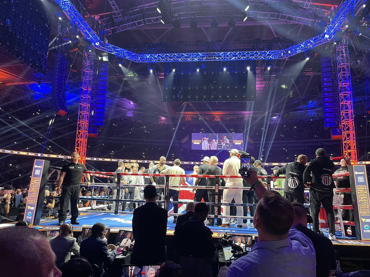 The talking stops now! This is going to be special #UsykDubois2