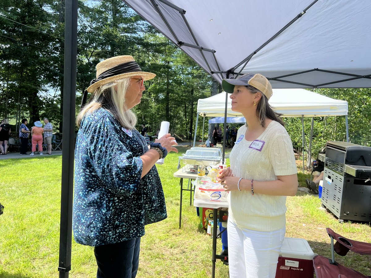 MaggieG603's tweet image. Fantastic start to the weekend at the Lovejoy granite quarry in Milford with the Milford NH Democratic Committee for their annual picnic. Loved every minute. I’m proud and grateful beyond measure to work for and alongside the great people of Milford for a better, brighter future…