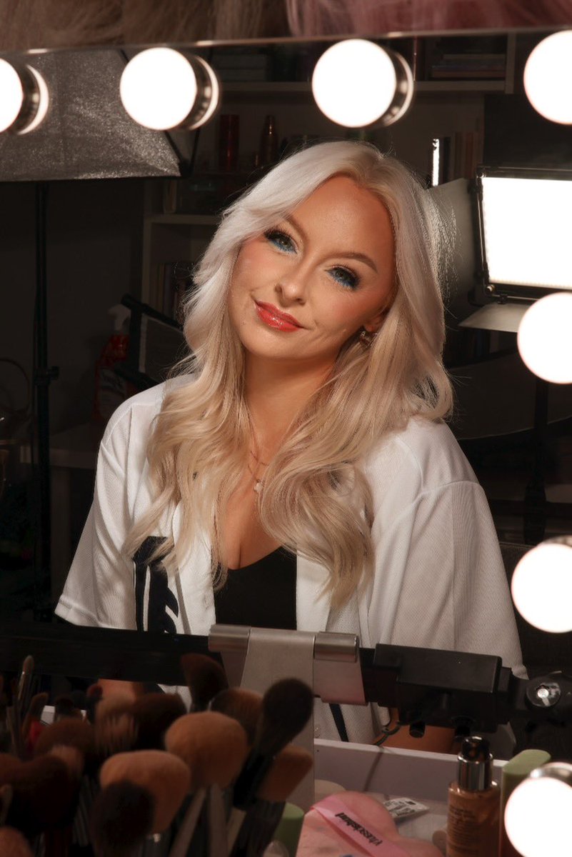 Ready for my close up ✨

Get Drew’s Look: LSP Shade 01 (Fair)