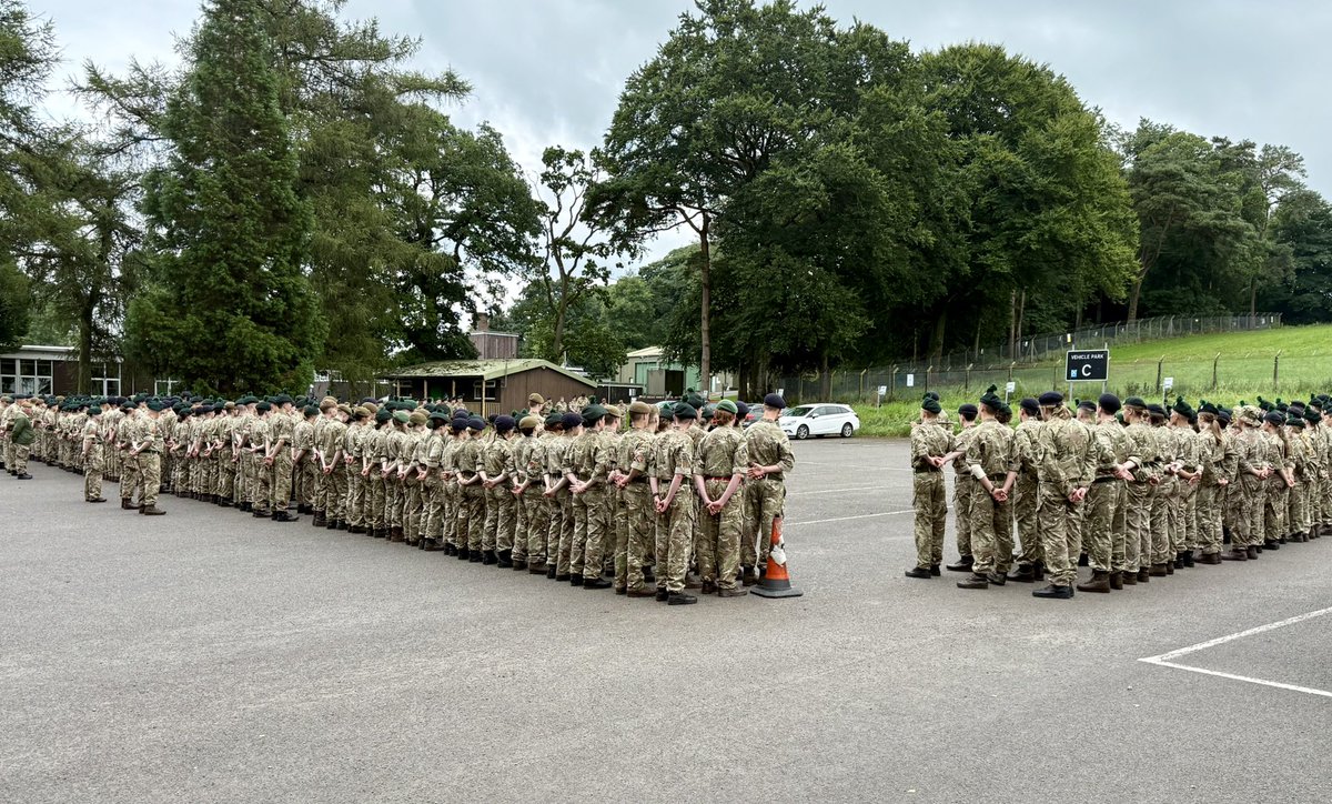 ArmyCadets2NI's tweet photo. The Battalion HQ team was proud to welcome our Army Cadets &amp; CFAVs to Annual Camp 2025 this evening.

From polished boots to sharp drill, the Cadets stepped out with pride and discipline. A strong start to a week full of adventure, challenge &amp; memories! 💪🏽☘️

#AC2025 #ArmyCadets https://t.co/QD6b0MdRAr