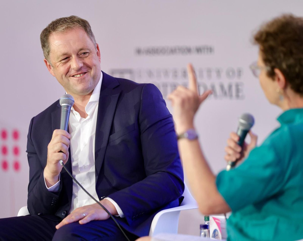 ThomasByrneTD's tweet image. Glad to take to the stage at @MacGillSchool to discuss Ireland’s position in a fractured world with @lisaocarroll.
An engaging discussion on EU-US trade, why we need to reform the Triple Lock, the situation in the Middle East, our place within the EU, and much more!
#macgill25