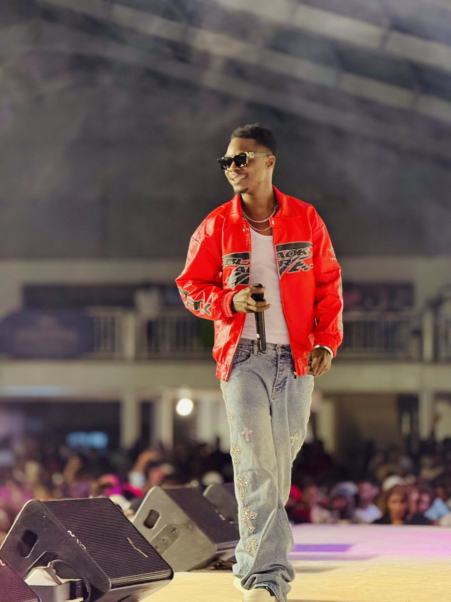 IamEnock_abe's tweet image. I have a conviction that @Ray_G_official is currently the most trending artist in Uganda. He's currently on top of the list....