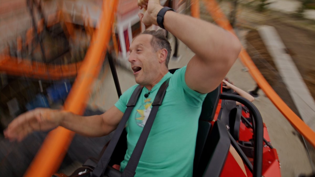 The many faces of FIRE RUNNER! 🤣🎢🤲

This is me on the new single rail coaster at the Lost Island Themepark in Waterloo, Iowa. 

If you missed it, you can watch my full ride and check out all of the theming the park put into it here:

🎥: youtu.be/DpfUBIhg3fg