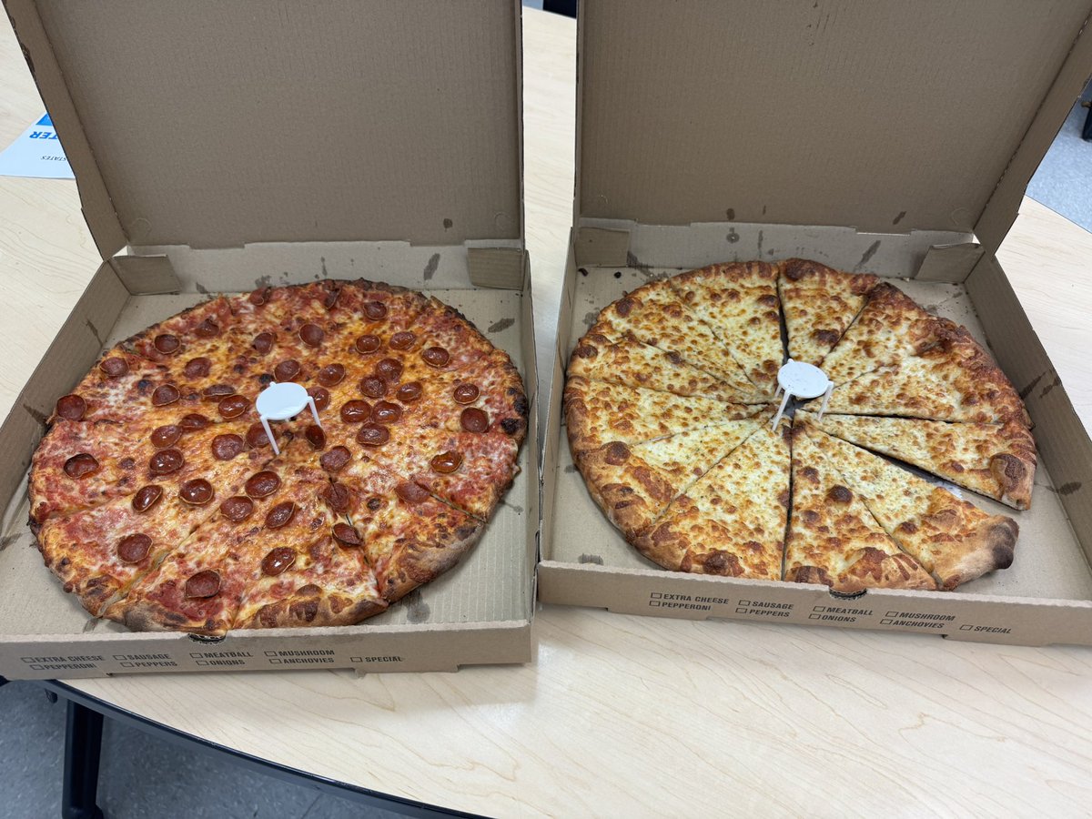 Workin on the weekend like usual.. &amp; it calls for some Big Guys Pizza! #lifeatatt