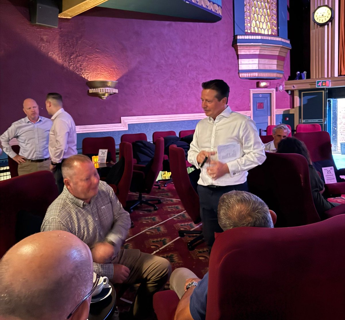 HuddlestonNigel's tweet image. Great to engage with local businesses from across Worcestershire at a business breakfast event at the historic Regal Cinema in Evesham.
We discussed matters including National Insurance, business rates, planning and the state of the economy and politics in general.