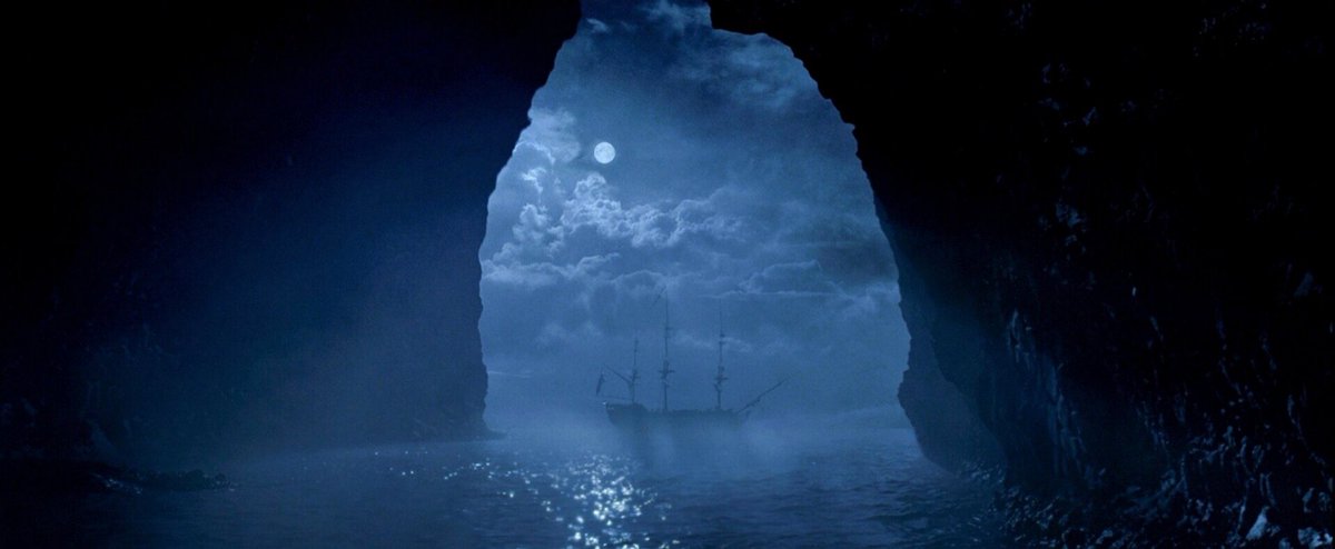 bestjacksparrow's tweet image. i love when pirates of the caribbean