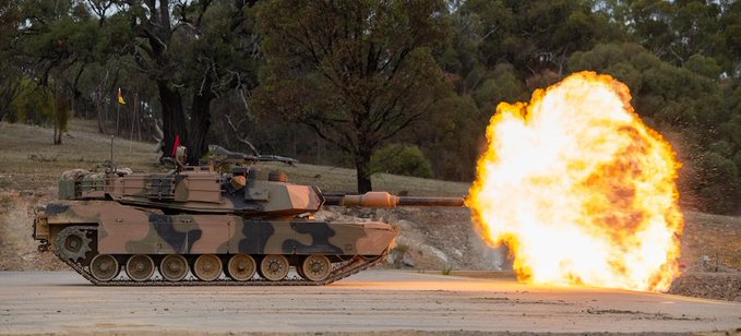 Die sehr guten Nachrichten heute im Überblick!

BAVOVNA/Treffer/Feuer in Russland, Donezk und Tokmak! 

Die von Australien zugesagten M1A1 Abrams-Panzer sind bereits an die Ukraine geliefert worden. Die letzte Charge wird bald eintreffen. 

Das US-Repräsentantenhaus stimmt für