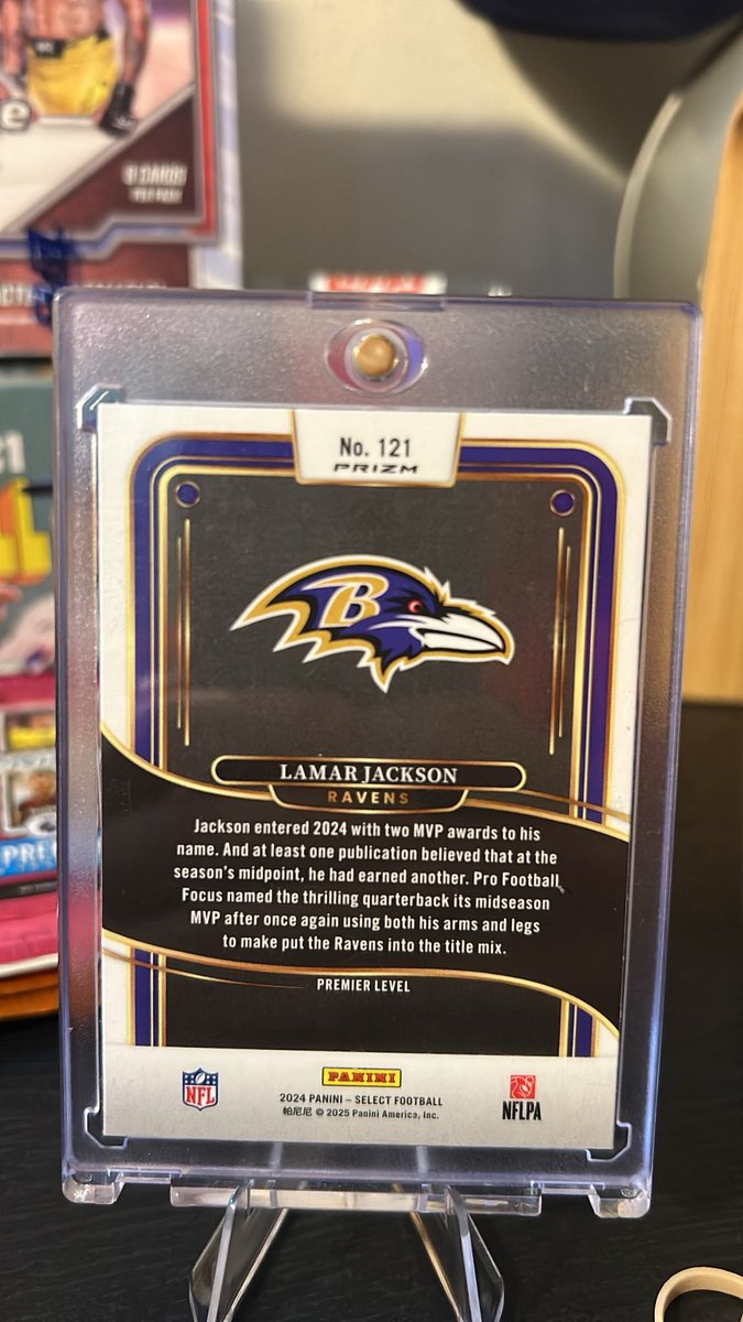 TheHitSociety_'s tweet image. 🦓 CASE HIT ALERT 🦓
Lamar Jackson Zebra Prizm from 2024 Select 🔥
Premier Level | Ravens QB1
MVP vibes all over this one. 🏆💨
#ZebraPrizm #CaseHit #LamarJackson #SelectFootball #TheHitSociety #NFLCards #RavensFlock #Panini