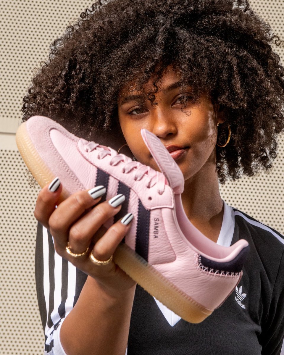 footlocker's tweet image. They never left, just leveled up.
The retro classics continue to inspire every generation, proving classic style never gets old. Shop in-store and online at Foot Locker.