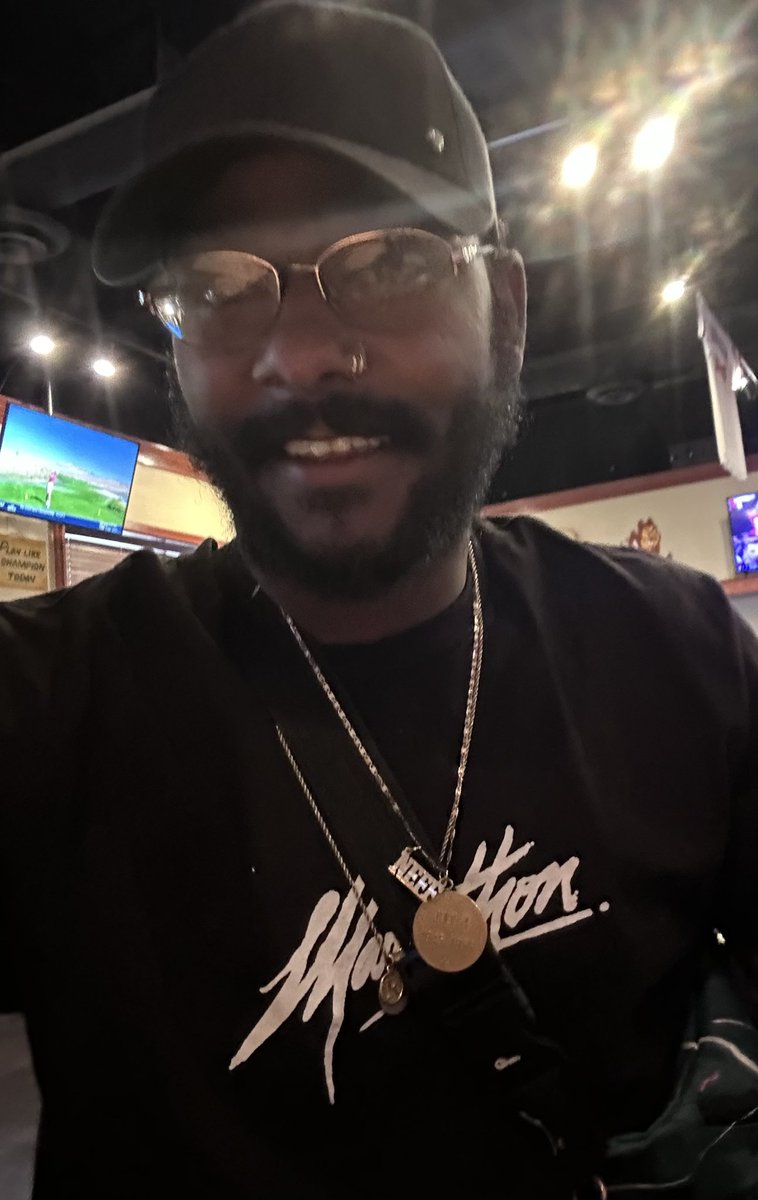 thtguyt's tweet image. #Day239 ! Apecoin🦍
@froglings 🐸🐸🐸
9m on 🦍 A🤞🏾🥹
Selfie until ApeCoin hits a all-time high 🤞🏾🫡🙏🏾✊🏾 #yuga @apecoin
🌳🍼 the bush is calling @ThankApe Blessings 🐒
