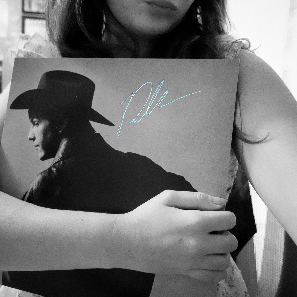 directedbyswift's tweet image. HAPPY ONE YEAR OF THE ALBUM THAT PERMANENTLY ALTERED MY BRAIN CHEMISTRY!!! thank you tucker for this masterpiece and for all of the amazing memories i’ve made this past year from it 🩵