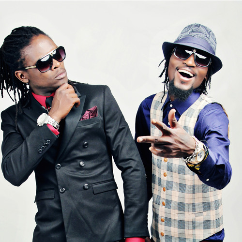 HowweEnt's tweet image. What is your all-time favourite "Radio and Weasel" song?
@RadioandWeasel