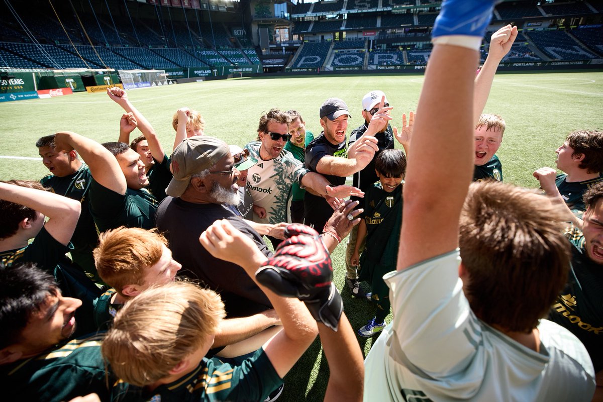 Stand Together tweet media