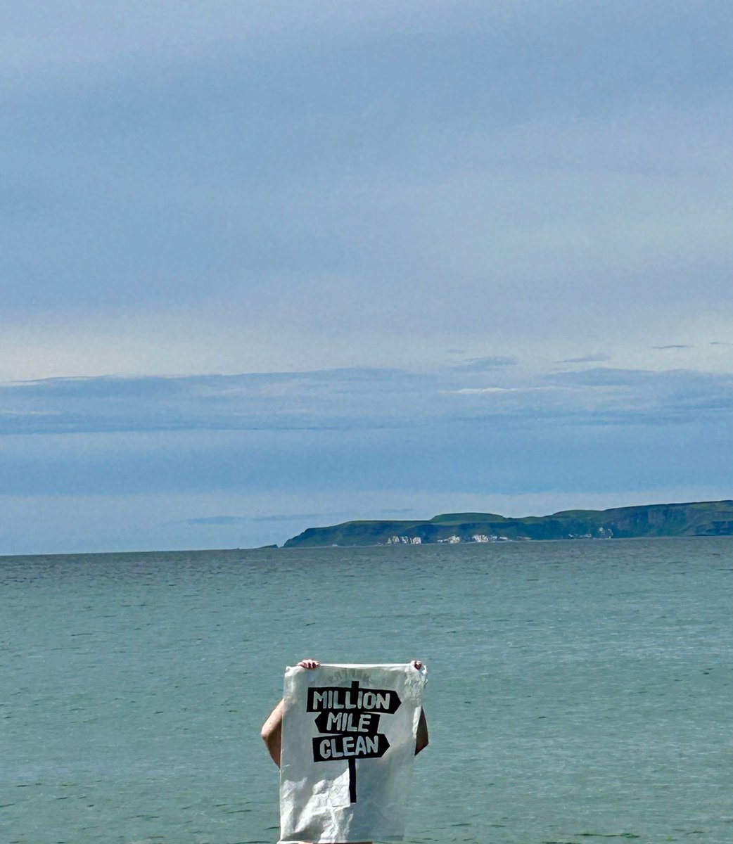 ProgPoliticsNI's tweet image. Pics from today’s People vs Plastic protest at Ballycastle Beach