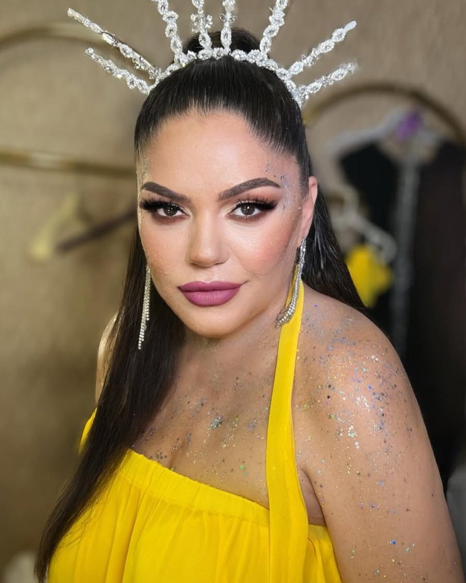 56 yaşındaki şarkıcı İzel: "Artık aşka hazırım."