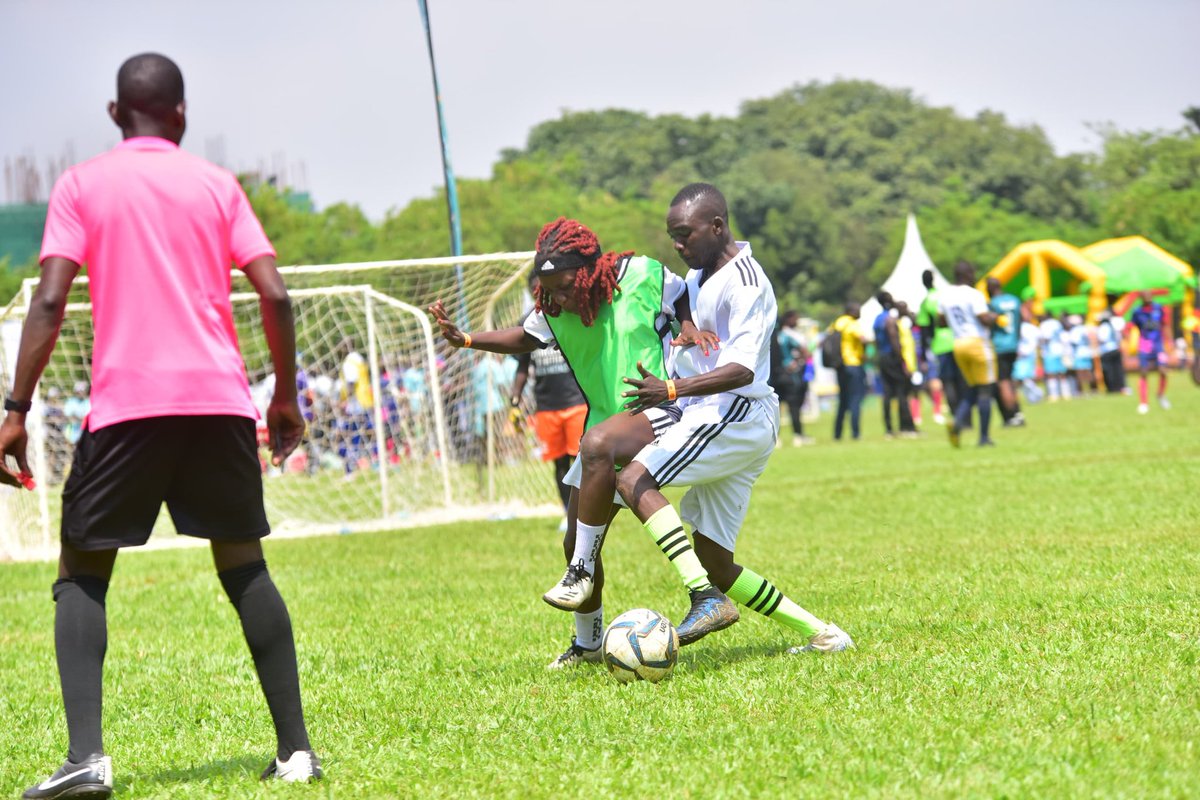 RotaryKiwatule's tweet image. #Rotary5Aside in action
What an amazing day it was. Congratulations to the winners and everyone who took part in making the 9th edition a success, Thank you.
#Rckiwatule #RotaryEyamba