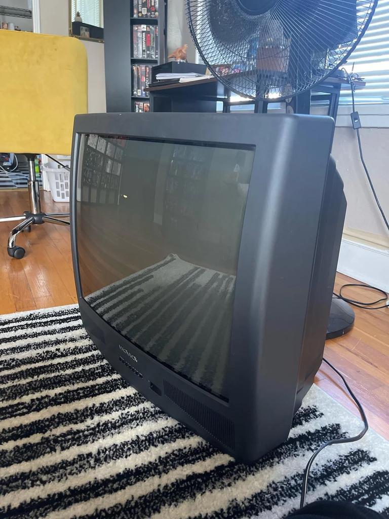 HasholoT's tweet image. This show is not meant to be watched in hd it is meant to be watched on this tv specifically
#MissNamibia2025