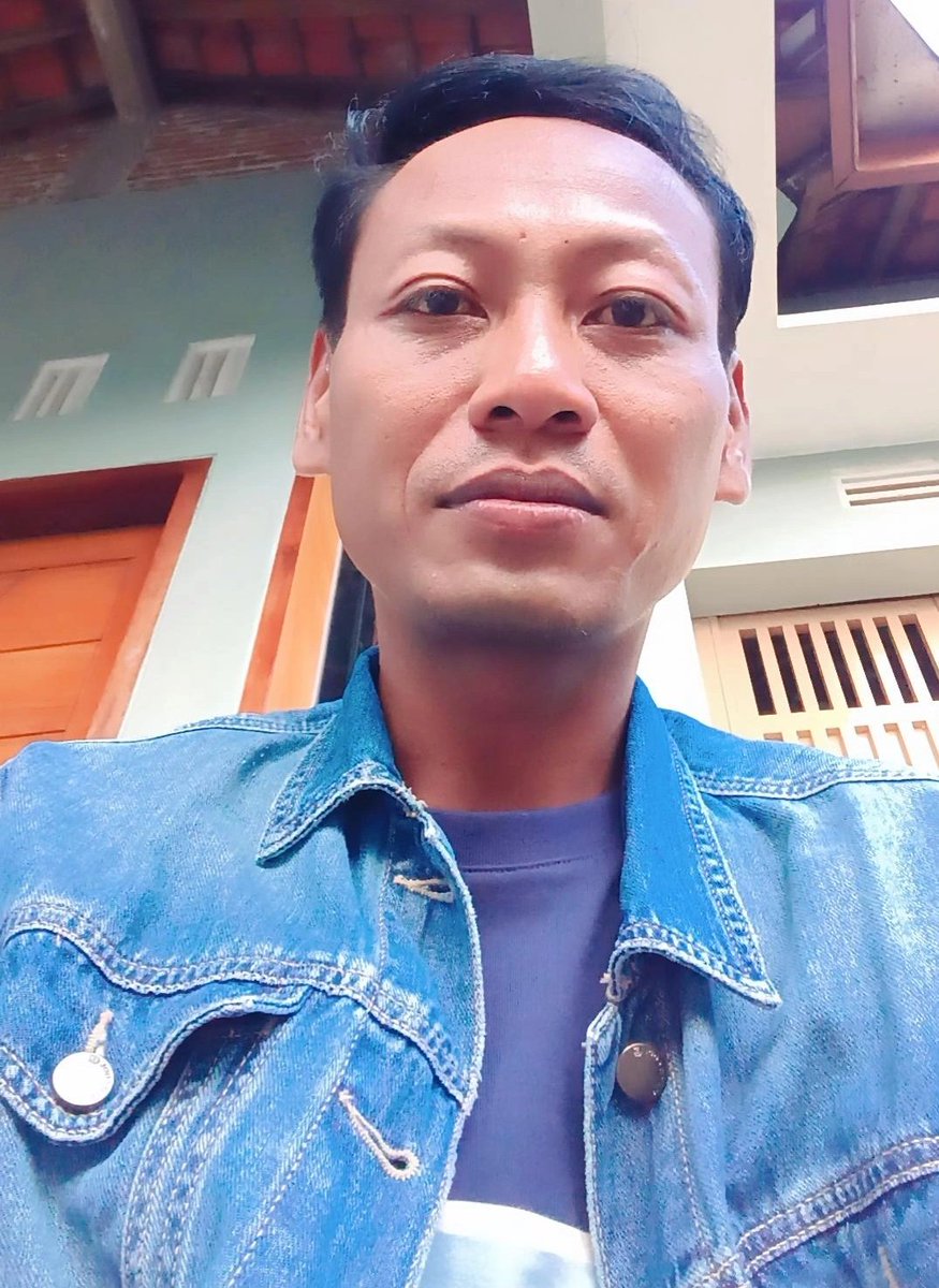 krizkoke's tweet photo. Tujuane wes jelas https://t.co/cL5Ta1GC3y