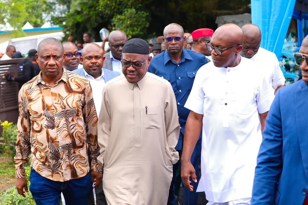 _AkporChief's tweet image. Our political leader, and working minister of the FCT, Mallam E N Wike, in Port Harcourt today.
#Wike