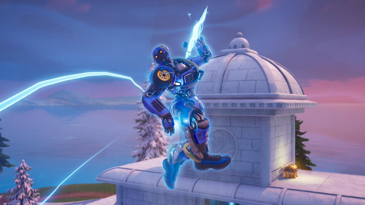Chf_BoyarB's tweet photo. This victory was crazy... #BattleBus #Transformers #Fortnite #VictoryRoyale #PS5 #Playstation5 #VideoGames #GrandRapids #Michigan https://t.co/NyqoTKFpp4