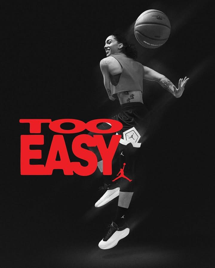 LaceLounge's tweet image. 🎶 It’s a hard knock life… but for the Jumpman fam, it’s Too Easy 🔥
Jordan Brand drops a bold new anthem + film for the Air Jordan 40 🏀

Starring CP3, Paolo Banchero, Trae Young, Gabby Williams, Bam Adebayo &amp;amp; more 
#AirJordan40 #TooEasy #Jumpman