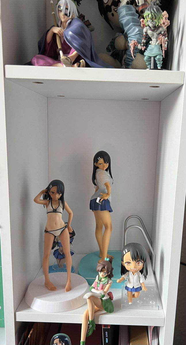 SevenSin24's tweet photo. AUFLÖSEN MEINER SAMMLUNG!
VERKAUF!
#Verkauf #Anime #Sammlung 
Bitte helft mir auch dieses Mal dies zu verbreiten. 🥺 habe keine festen Preise für die Figuren können wir alles zsm klären :) ich wäre euch unendlich dankbar 🫶🏻(Das mit der PS5 hab ich leider mitverschuldet versaut:( https://t.co/h3HL5F94zU