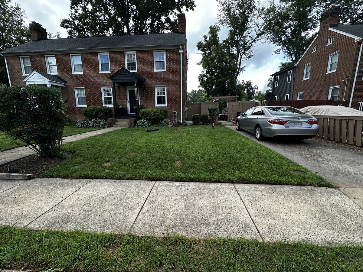 t_matt_a's tweet image. Long day of yard work but totally worth it