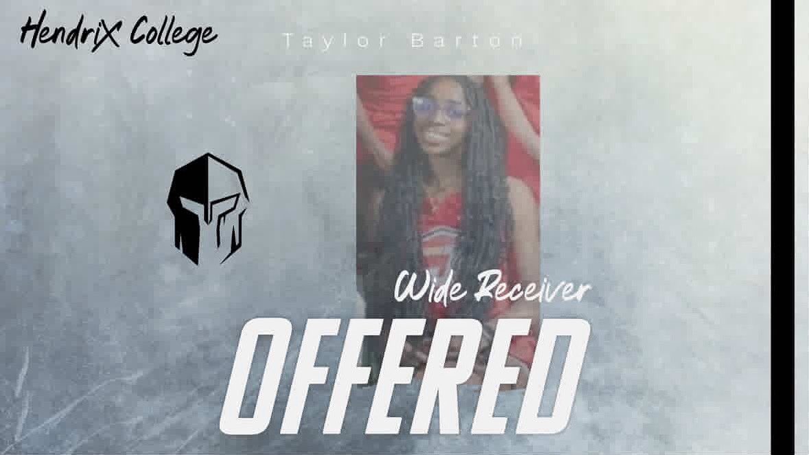Congratulations to our manger Taylor Barton on receiving an offer from Hendrix to play flag football. We are super excited for you!  Thanks @fourth_and_1_goforit!  #TitanUp