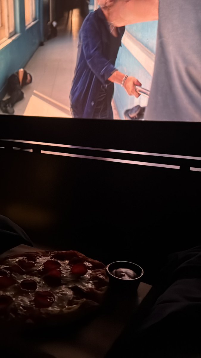 _mhmdaref's tweet image. Pizza all the day 🍕