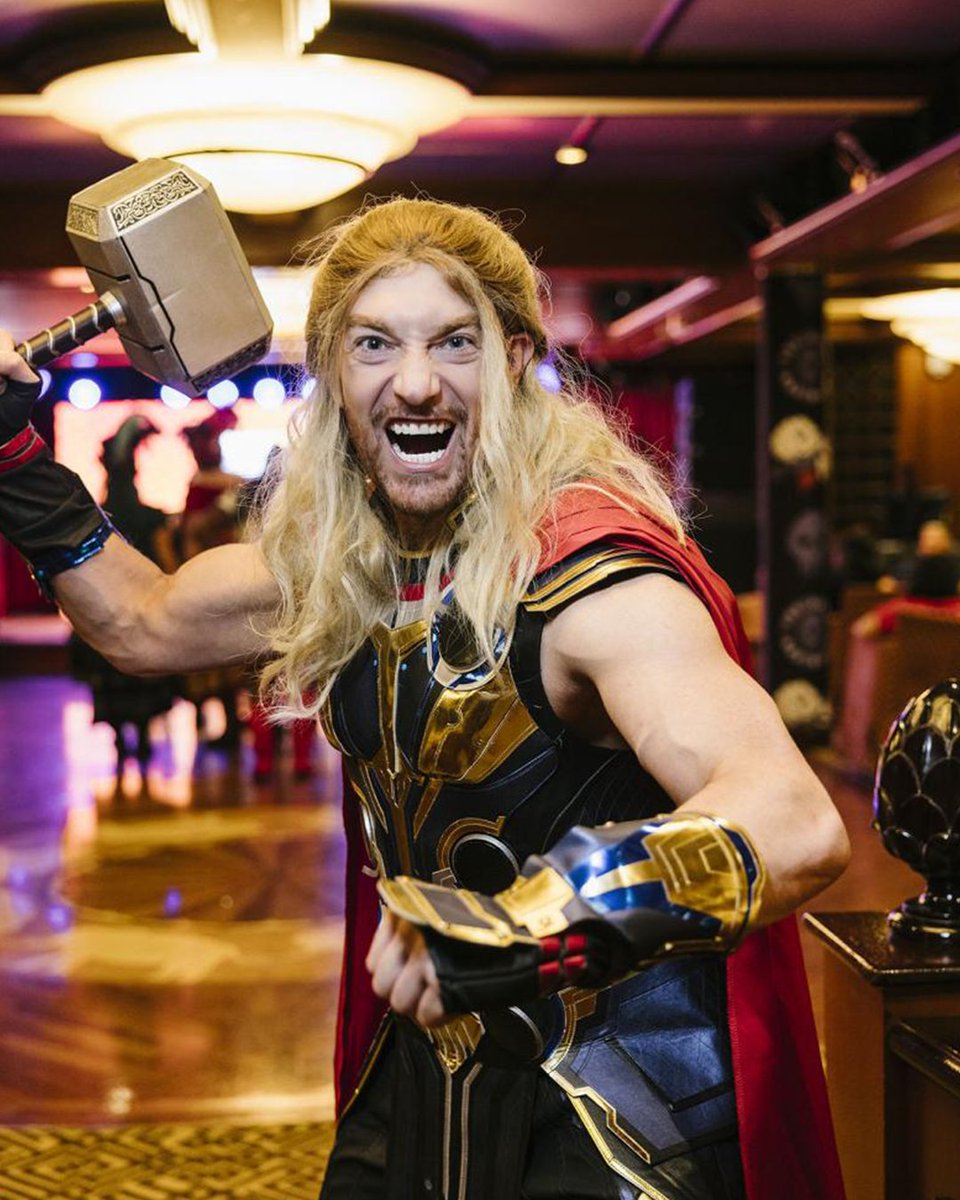 ComicConCruise's tweet image. Heroes on the high seas ⚡️ Tag your cosplay buddy in the comments. #ComicConCruise