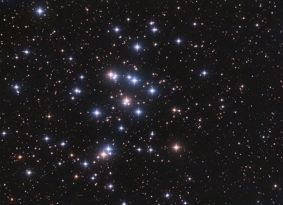 astro4pics's tweet image. Star Cluster ✨