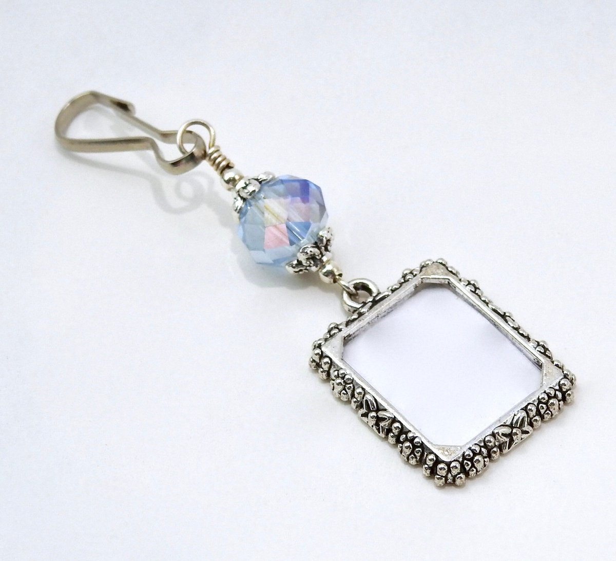 Something blue for the #bridetobe on her #weddingday!  #Etsy #etsystore #etsygift #etsyseller #bride #shopping #shoppingonline #etsyfinds #wedding #blue #gift