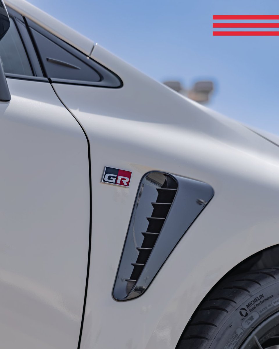 ontario_auto's tweet image. The GR Corolla is built to turn heads (and corners). 😏 See what rally-bred power looks like in real life.

#GRCorolla #ToyotaGR #PerformanceDriven #OntarioAutoCenter