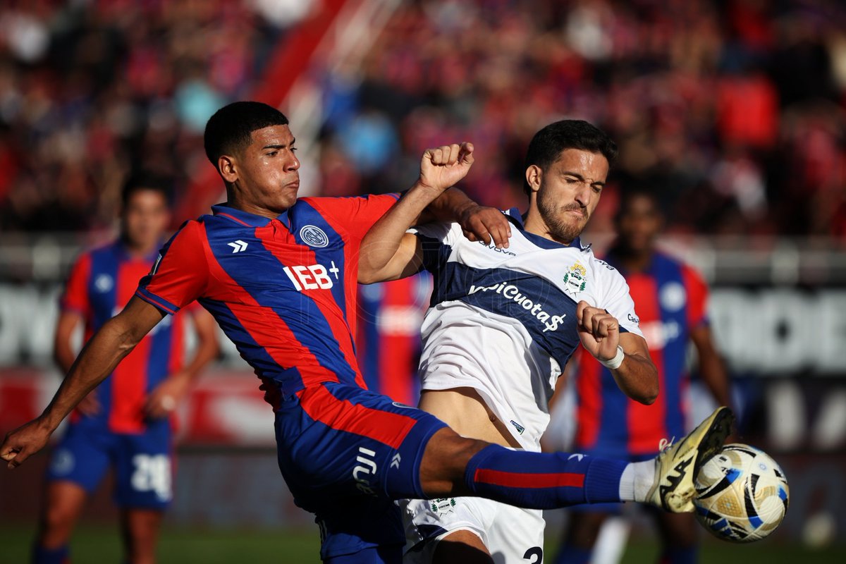 FotosSL's tweet image. Liga Profesional de Futbol
Final
San Lorenzo 0
Gimnasia 0
#SanLorenzo