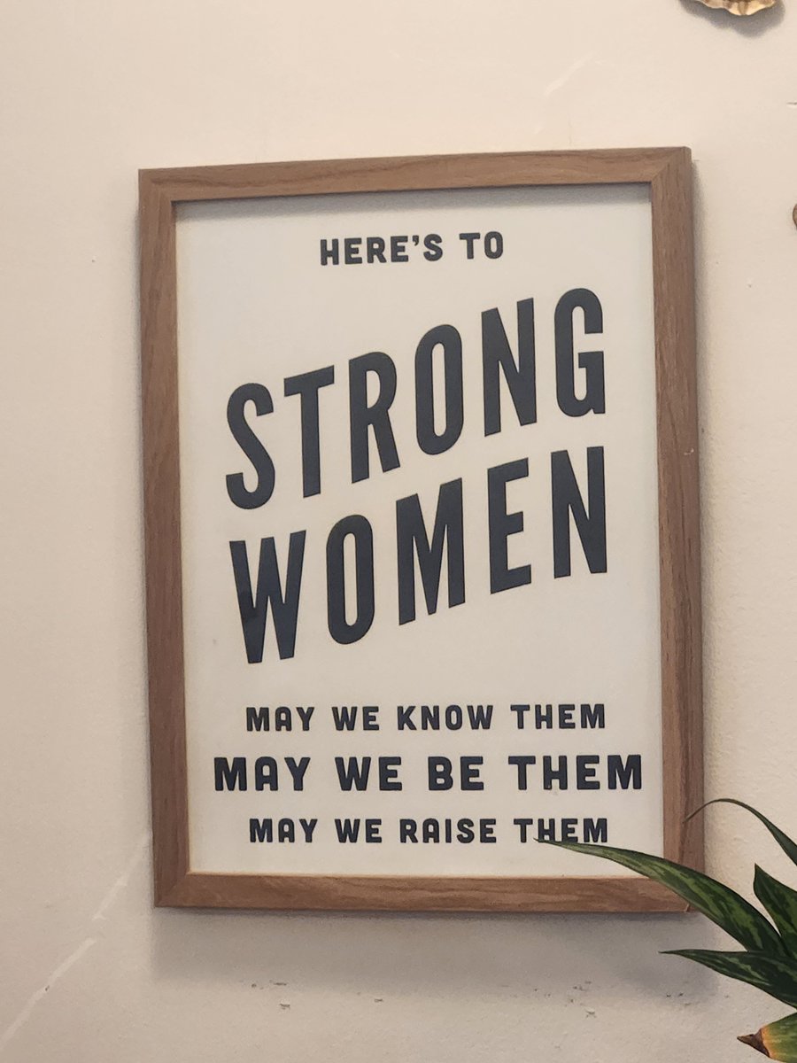 ReformedDaisy's tweet image. Strong as in:
- loving
- kind
- humble
- submissive
- generous