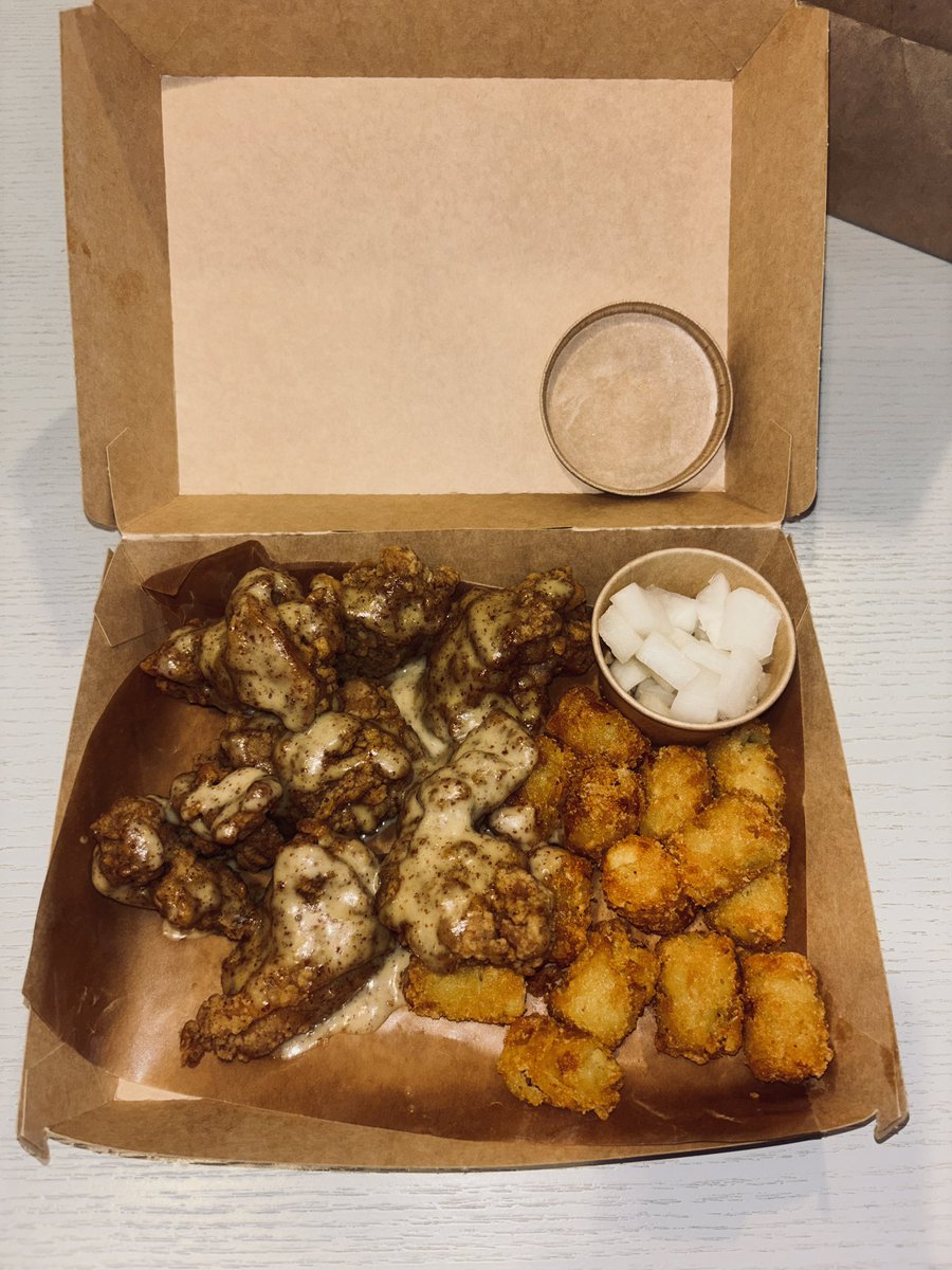 silverseii's tweet image. late dinner