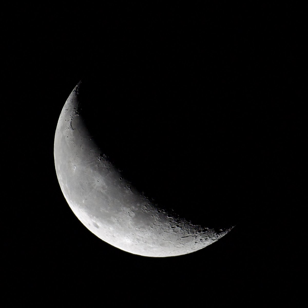 今宵は月がキレイ🌘️