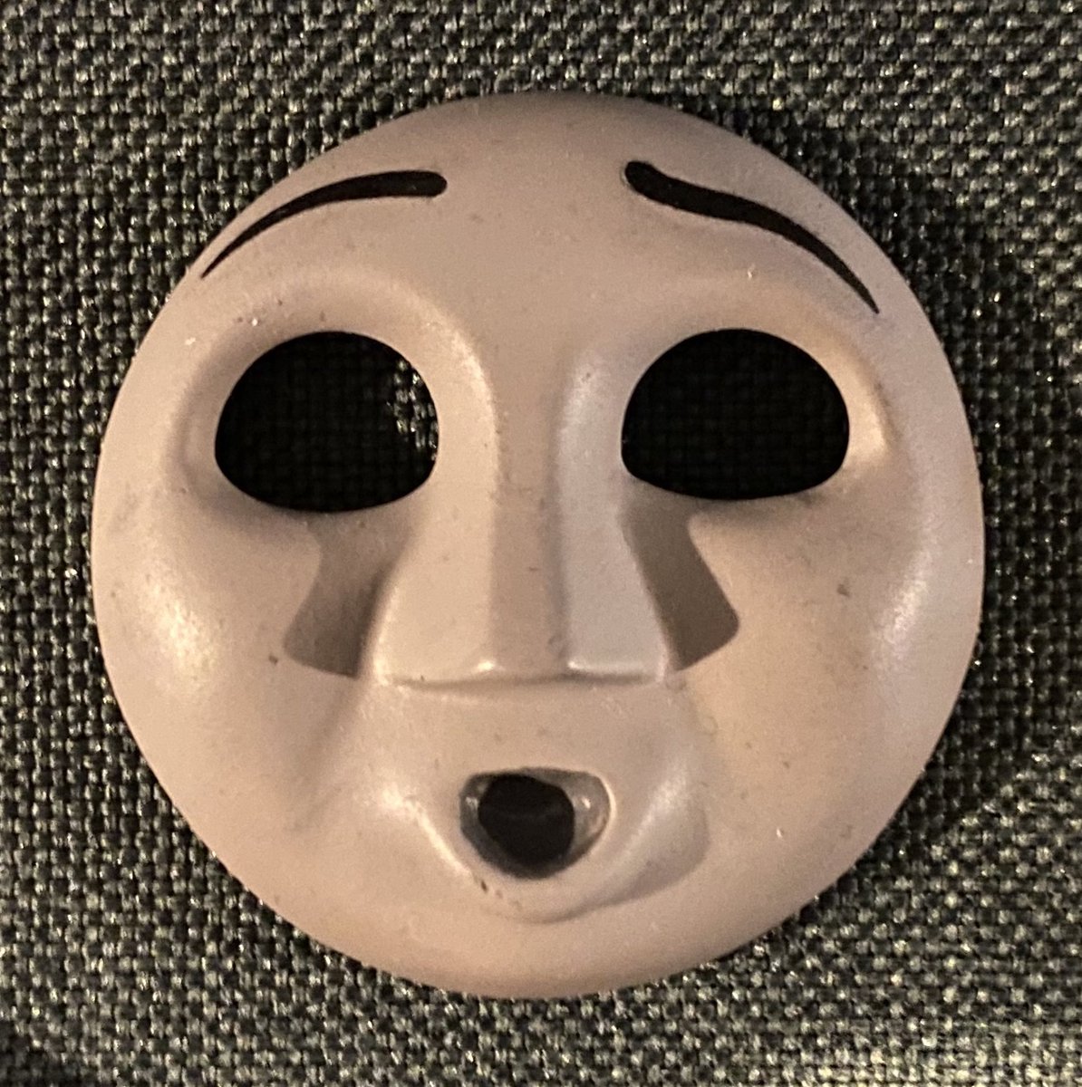 And as a bonus, here’s a thread of every single LS Sir Handel face I took because words cannot describe on how long I’ve been airing for this day to come 🧵 (1/4)