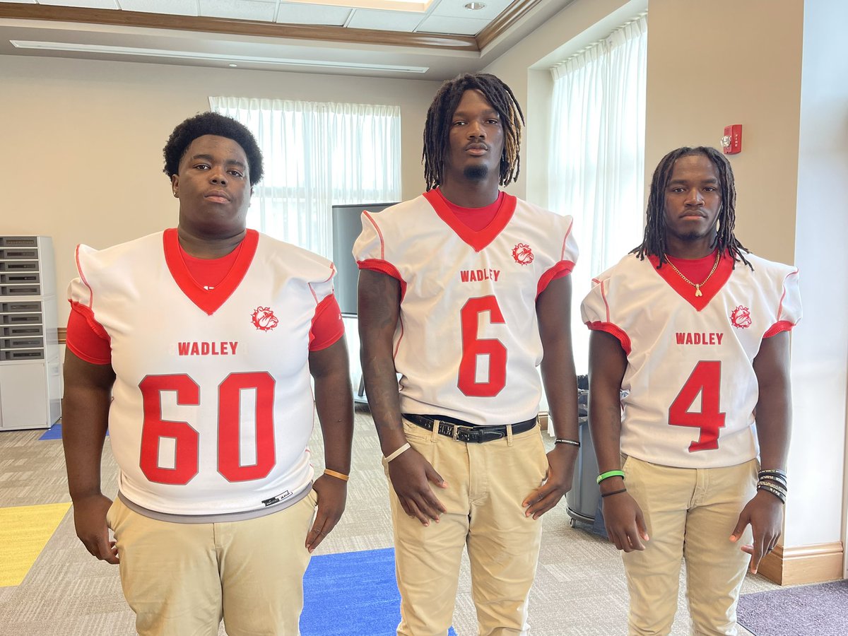 WadleyAthletics's tweet image. Media Day feat. @StaplesDekevion @Jaquez_Wilkes6 @frisco_M4 and @CoachRiversD