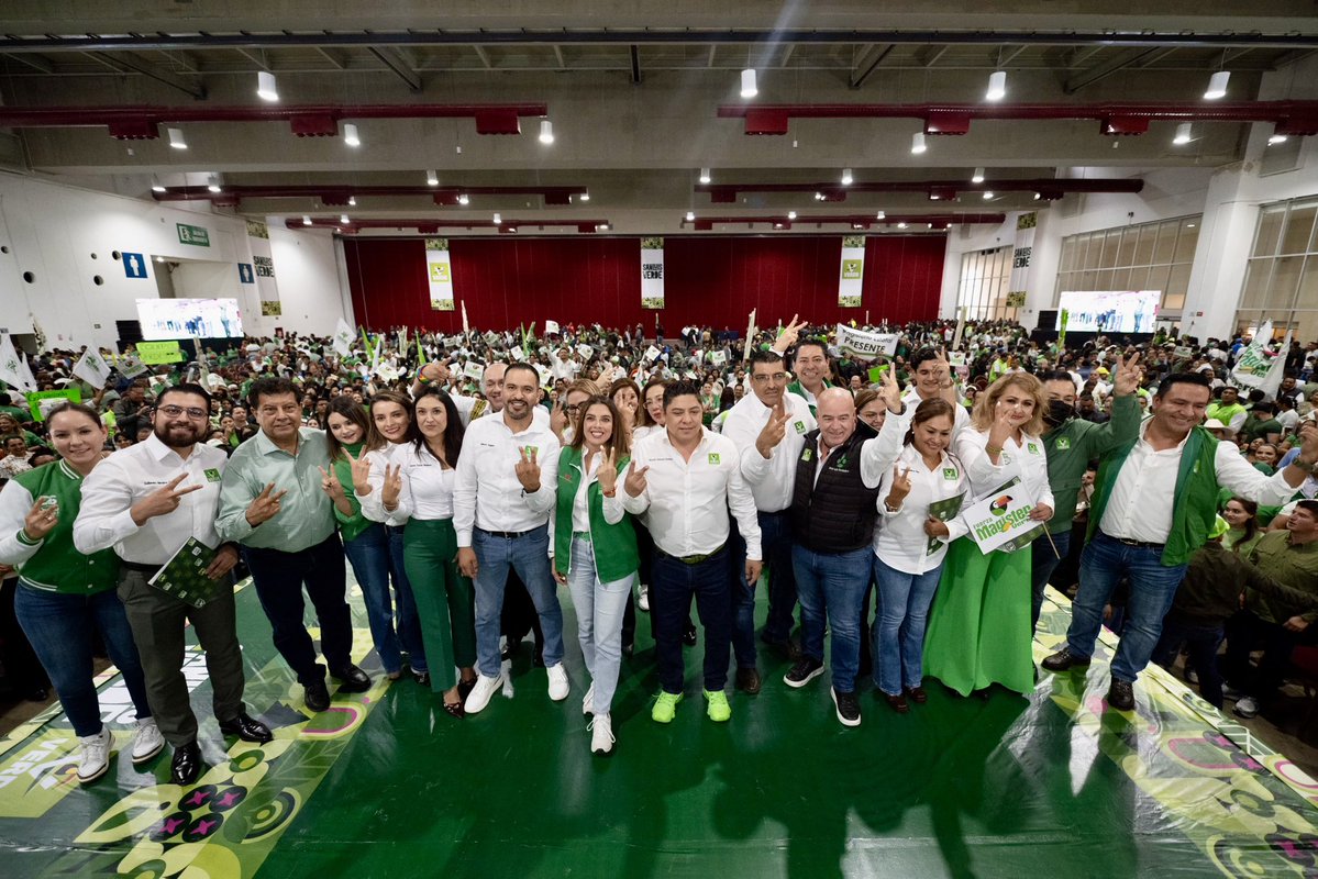 RuthGonzalezMx's tweet image. Gracias de corazón a todas y todos los que nos acompañaron.
La fuerza del #Verde está en su gente, y con este nuevo comité vamos a seguir recorriendo cada rincón del estado, como siempre lo hemos hecho: escuchando, apoyando y transformando vidas desde el corazón. 💚 

#SLP merece…