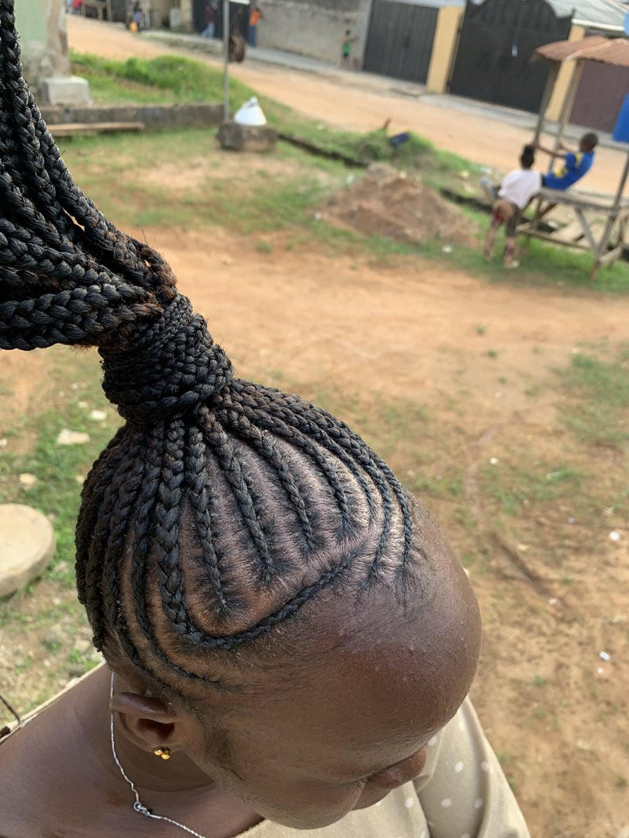 De_cudy's tweet image. Another Banger 😍😍

Pls engage if you like this🥹🥹
My client might be on your page 

📍: Apete Ibadan

Send a DM to book your appointment 

#braids #braid